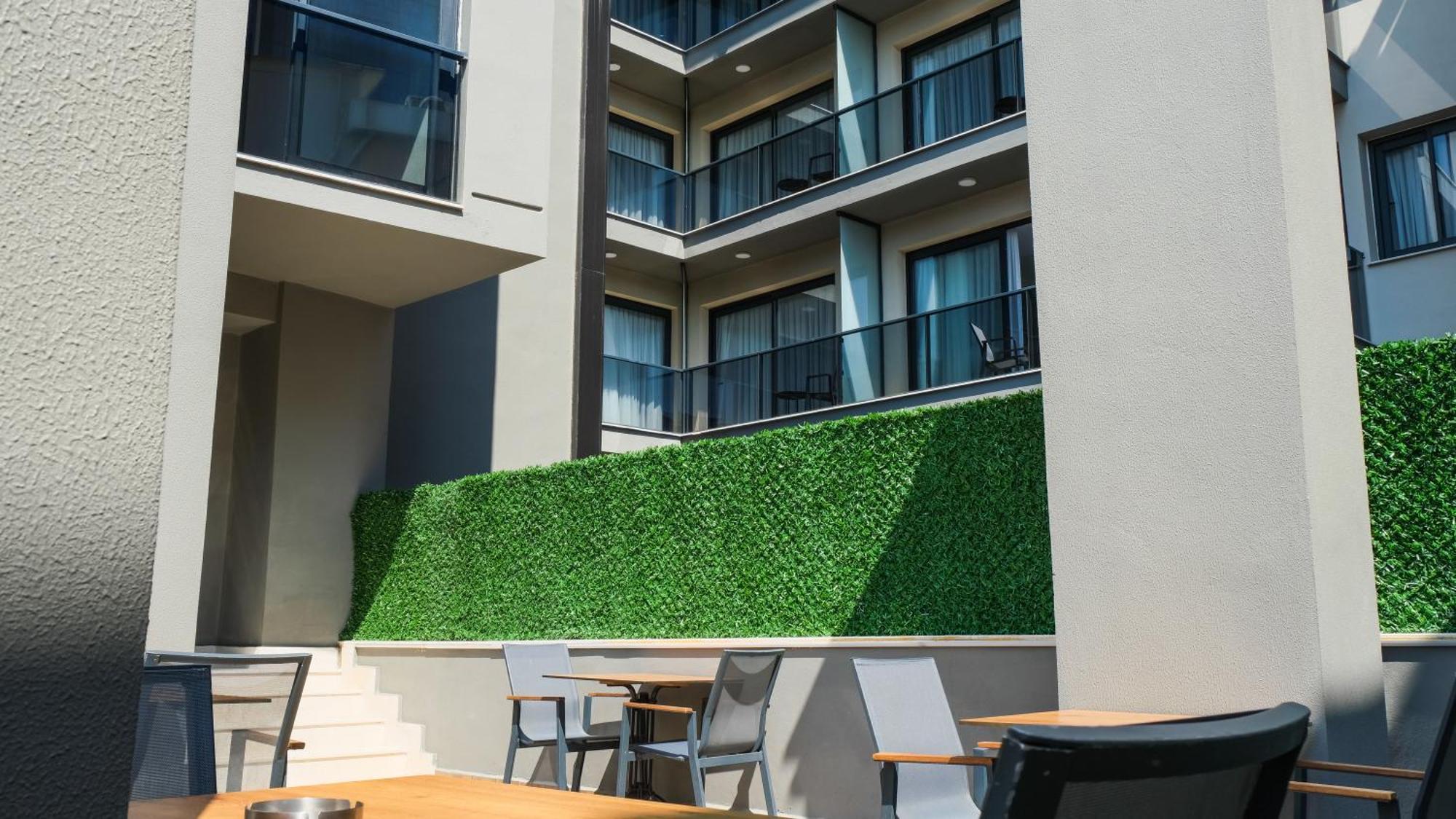 Hotel Myway Deluxe Alsancak Izmir Exterior foto